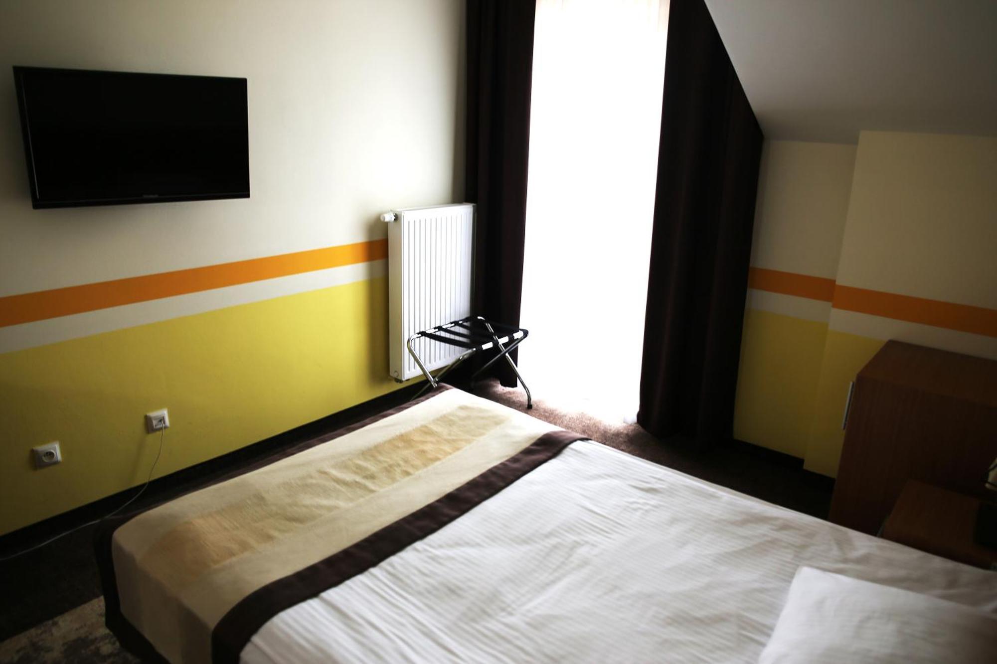 Hotel Folklor Międzyrzec Podlaski 客房 照片