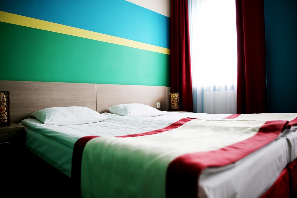 Hotel Folklor Międzyrzec Podlaski 外观 照片